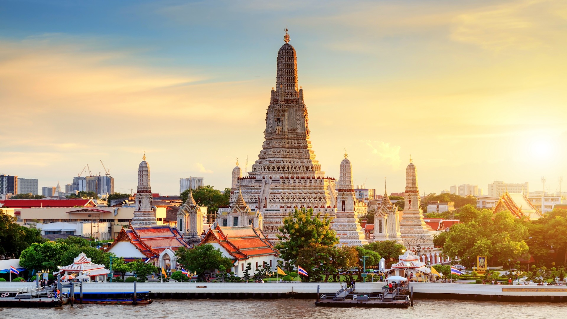 LUXURYTHAILANDTRAVEL – EKSPLORASI KUIL WAT ARUN