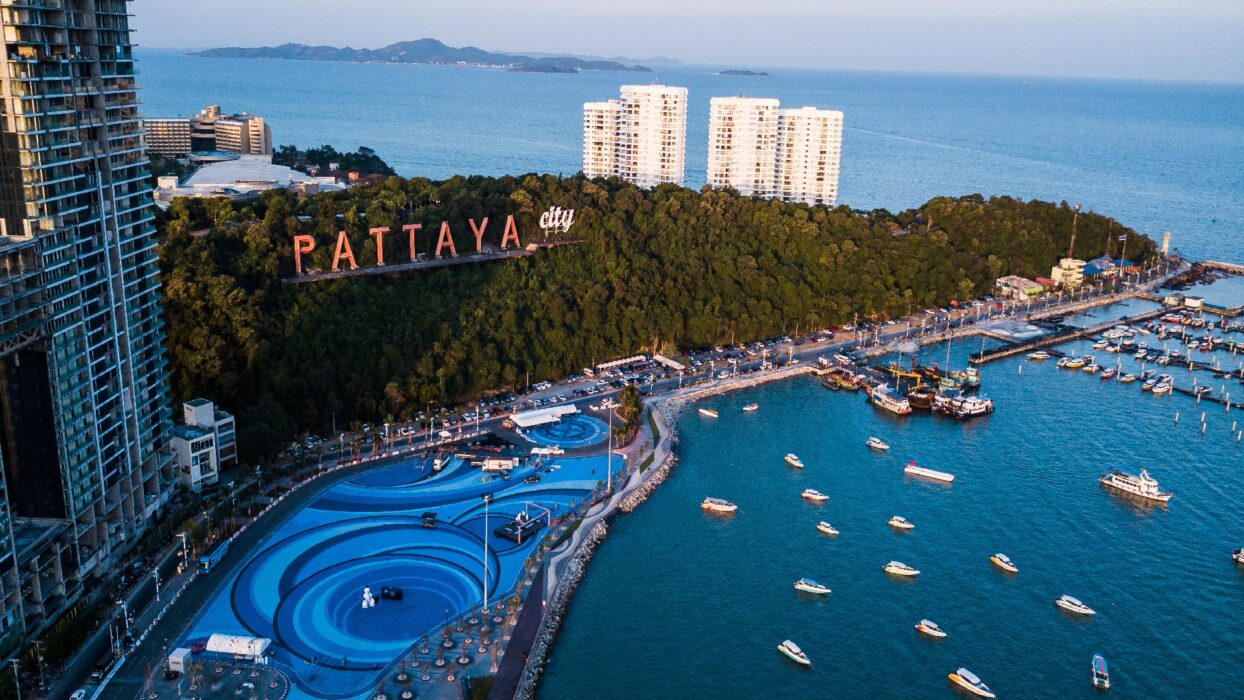 LUXURYTHAILANDTRAVEL.COM – MENJELAJAHI PESONA WISATA DI PATTAYA